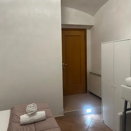 Western Termini Pensión