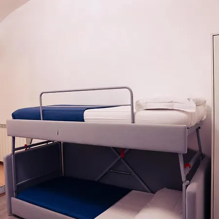 Western Termini Guest house