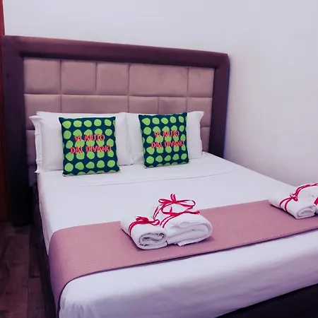 Western Termini Guest house