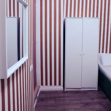 Western Termini Guest house