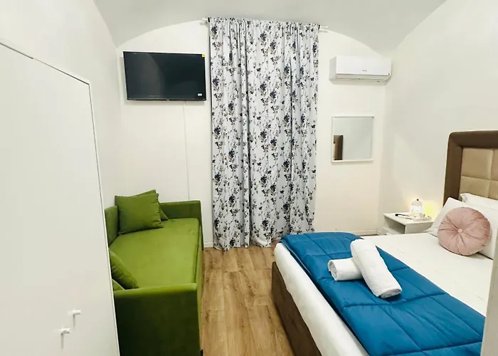 Western Termini 招待所