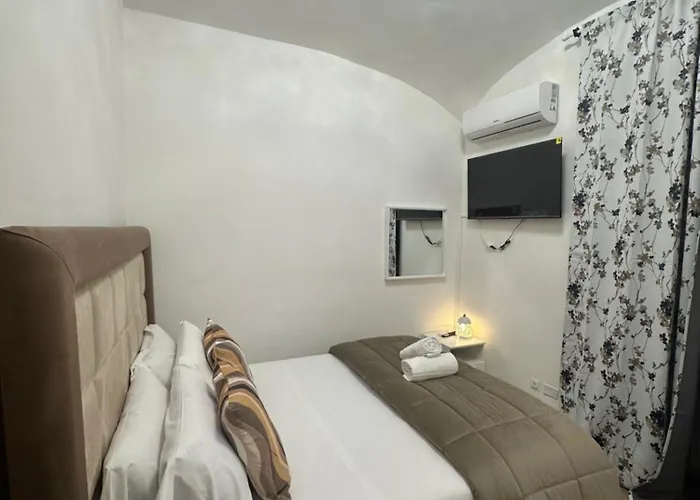 Western Termini 招待所